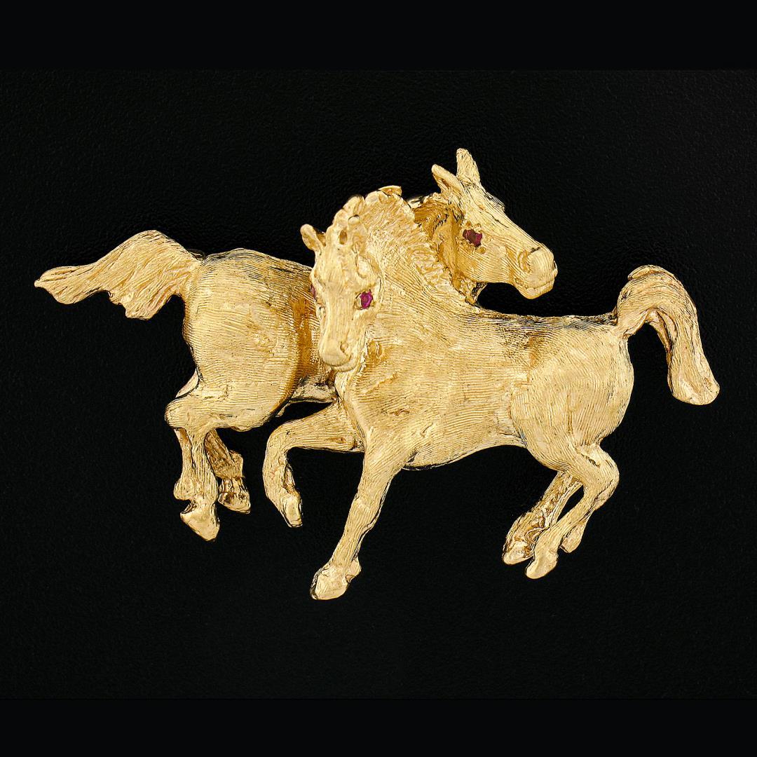 14K Yellow Gold DETAILED Textured 3D Dual Horse w/ Pave Ruby Eyes Pin Brooch
