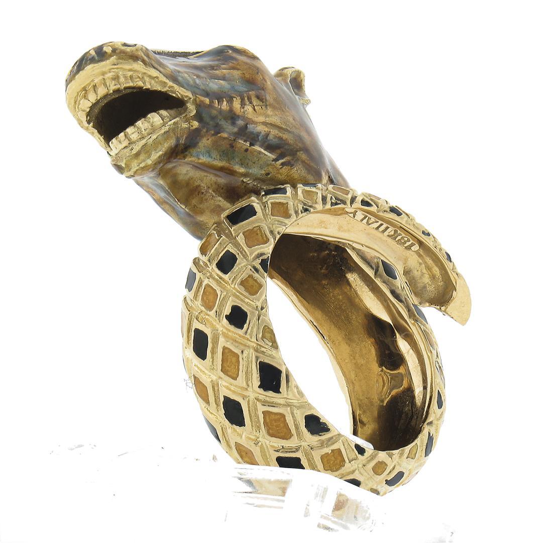 Vintage 18K Gold Detailed 3D Horse Head Band Ring w/ Enamel Work & Diamond