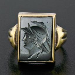 Antique Mens 10K Yellow Gold Rectangular Carved Hematite Intaglio Solitaire Ring