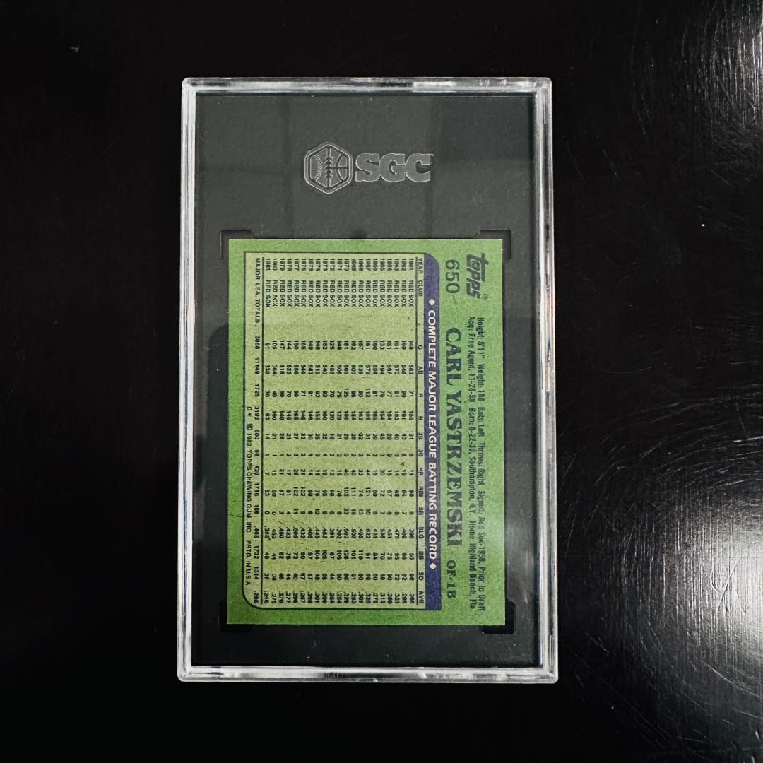 1982 Topps Carl Yastrzemski #650 - SGC 9