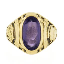 Collectible Antique 14k Yellow Gold Oval Bezel Set Amethyst Detailed Class Ring