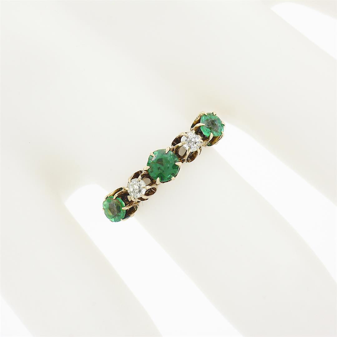 Antique Victorian 14k Gold.70 ctw Round Prong Tsavorite Diamond 5 Stone Band Rin