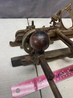 Stanley No. 45 Combination Plane, needs new handle, but appears otherwise complete, no blades