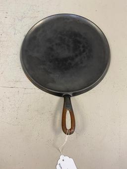 #9, 609 Griswold griddle