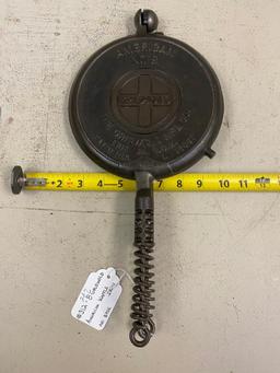 #312-8 Griswold American, waffle iron, no base