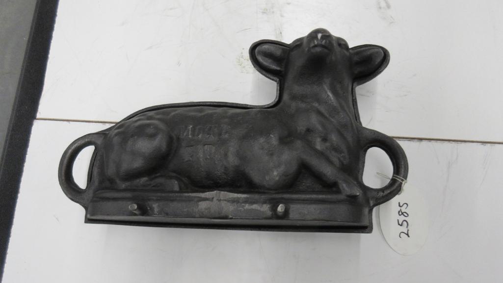 Griswold Cast Iron Lamb Mold
