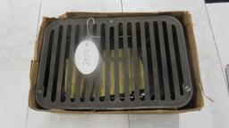 Griswold Tote Grill in original box
