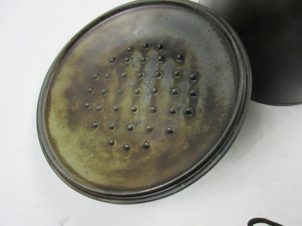 Favorite #7 Ghost mark 8 Flat bottom with lid