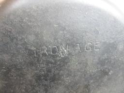 Iron Age #8 Dutch Oven with Lid