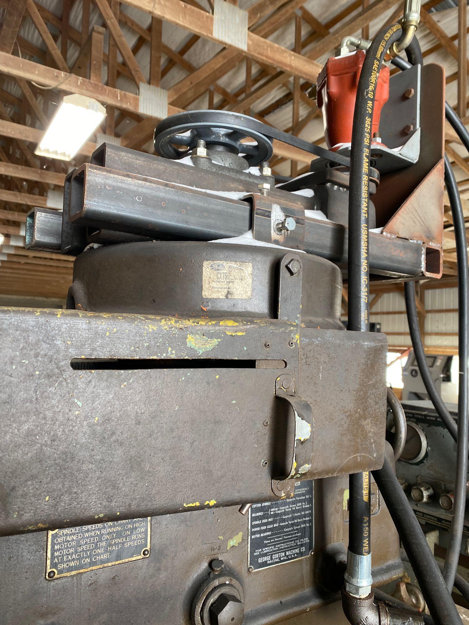 (16878)- Gorton milling machine