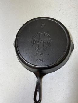 Griswold no. 8 Slant Block Logo cast Iron Skillet w/ heat ring