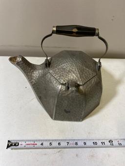 Wagnerware Hammered Aluminum 5 Quart Tea Kettle