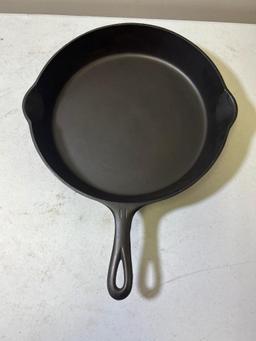 Griswold No. 11 Large Block Logo Cast Iron skillet, w/ heat ring