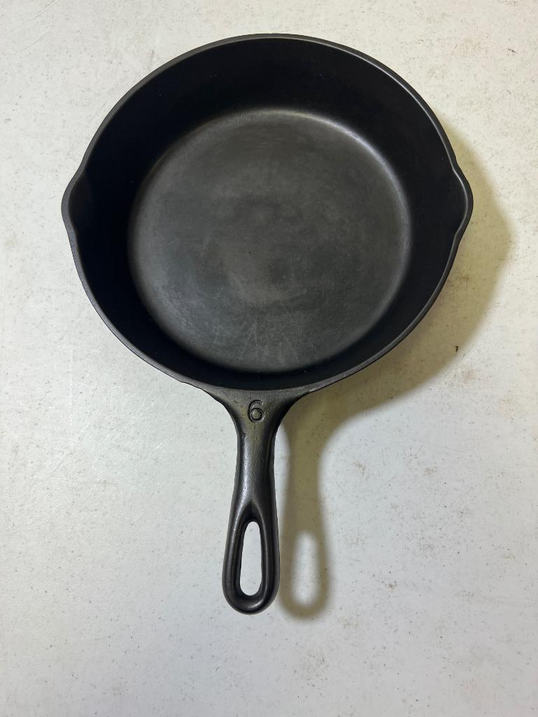 Vollrath Ware no. 6 Cast Iron Skillet with heat ring, sits flat