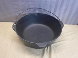 Large No. 12 Cast Iron Dutch Oven, no lid