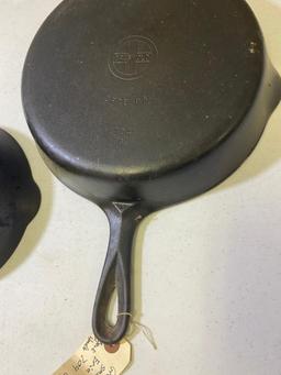2- Griswold Small Block Skillets, No. 5 and no. 8, 709G and 724L