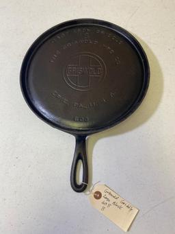 Griswold No. 8 Griddle, Large Block Logo, mold 608