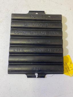 Griswold No. 21 Cast Iron Cornbread pan