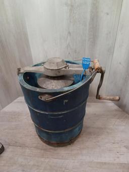 Bluegrass ice cream Freezer 1gal