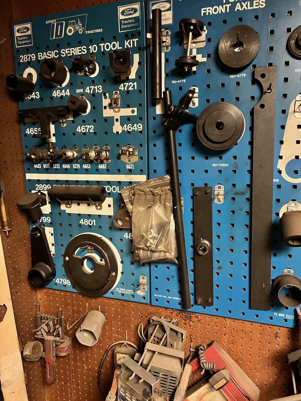 HUGE WALL CLEANOUT of Specialty tools- read full description
