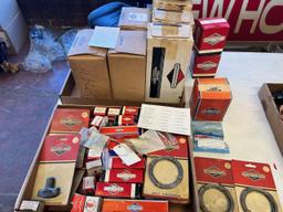 Lot of Asst. Briggs and Stratton parts, see pics for parts numbers