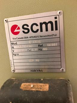 SCMI 1-1/4 Spindle Shaper / power feeders do not sell with machine