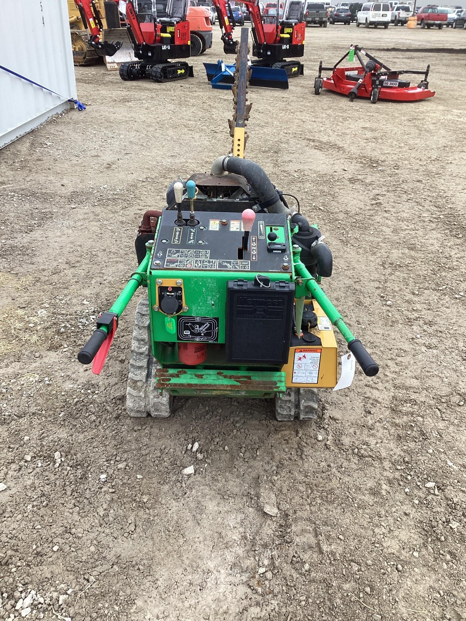 (INV521) 2017 Vermeer Model RTX200 Track Trencher