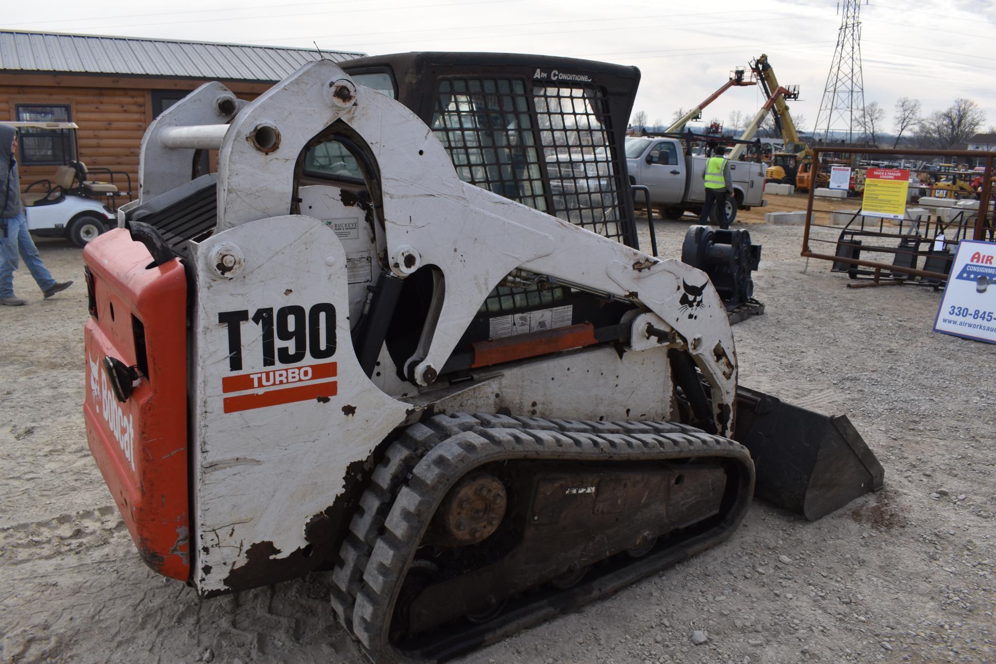 (INV819) Bobcat T190 Track Skidsteer, 3,514 hrs, open cab,