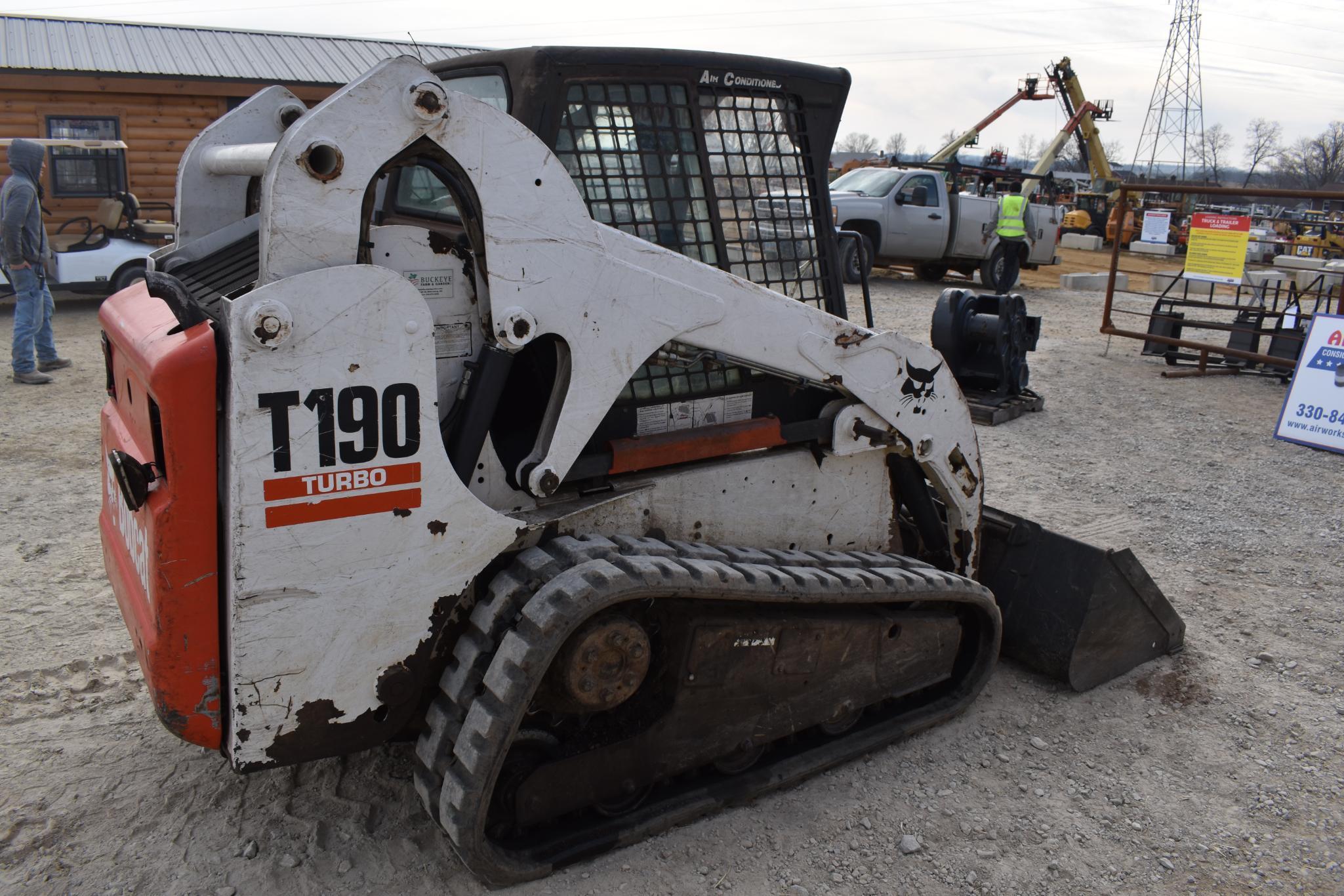(INV819) Bobcat T190 Track Skidsteer, 3,514 hrs, open cab,