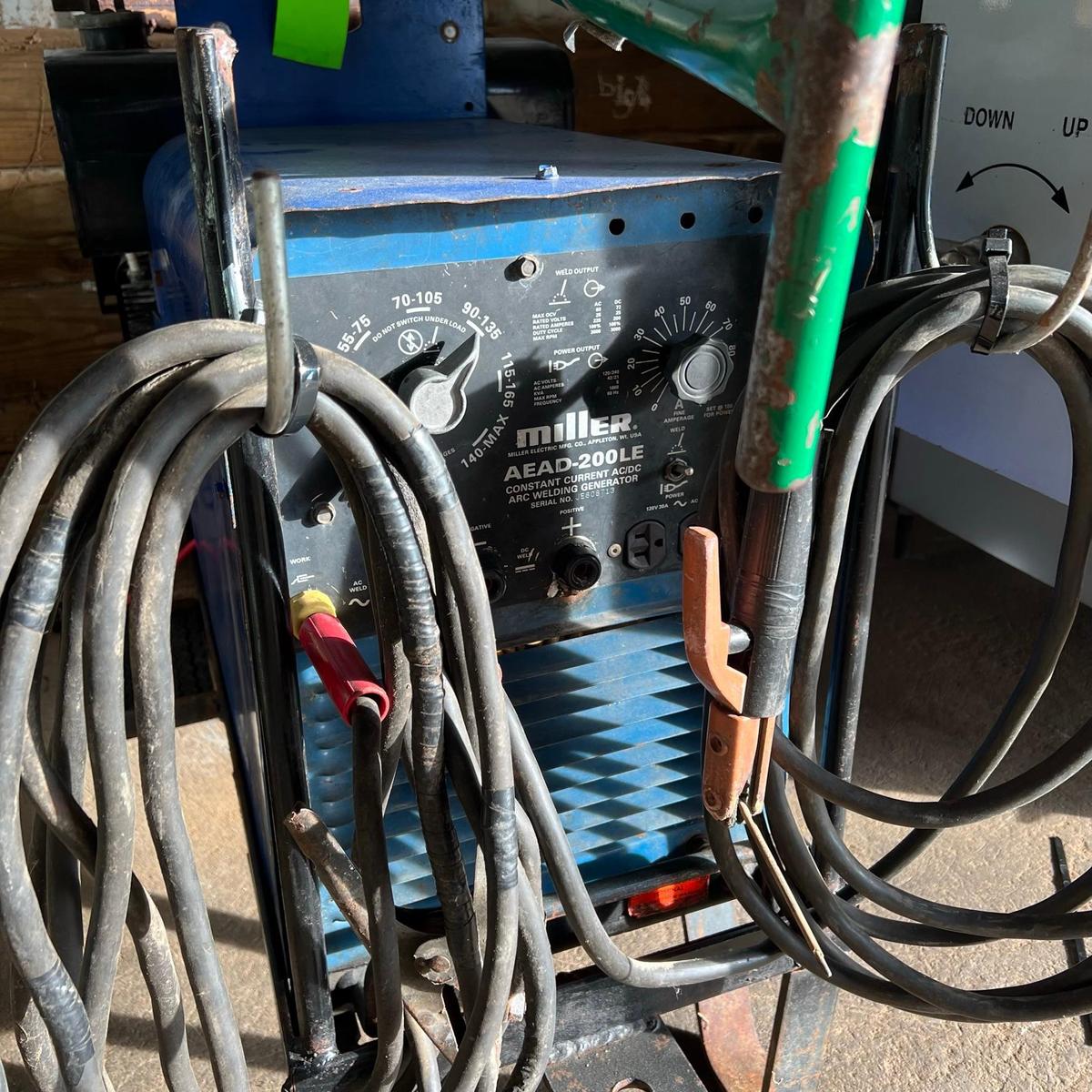 Miller Model 200 LE Welder/Generator