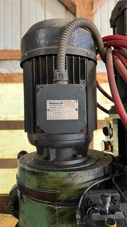 MACC Model NTS 350 Saw