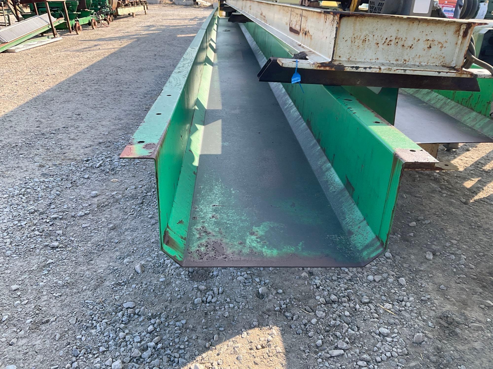 (INV90068) Conveyor, 16" X 35' X 10" Vibrating Conveyor 3 Phase, 2HP Good Condition
