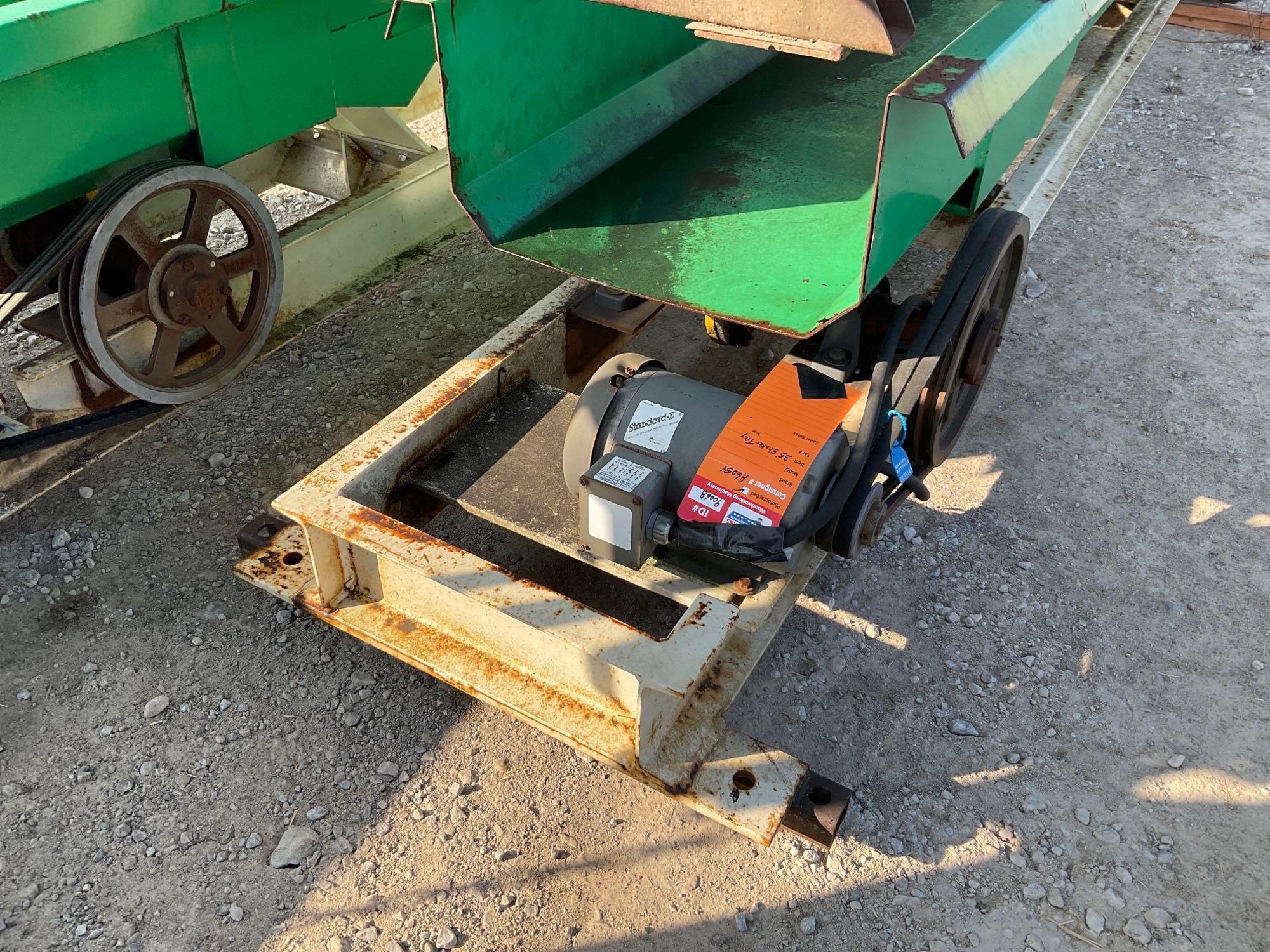 (INV90068) Conveyor, 16" X 35' X 10" Vibrating Conveyor 3 Phase, 2HP Good Condition