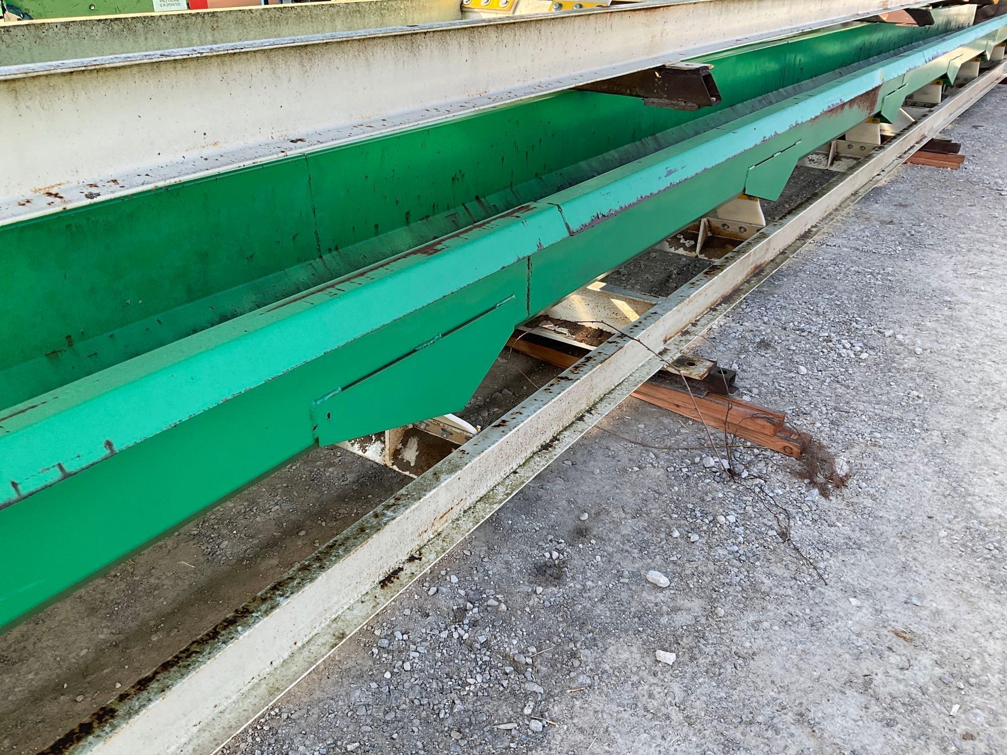(INV90068) Conveyor, 16" X 35' X 10" Vibrating Conveyor 3 Phase, 2HP Good Condition