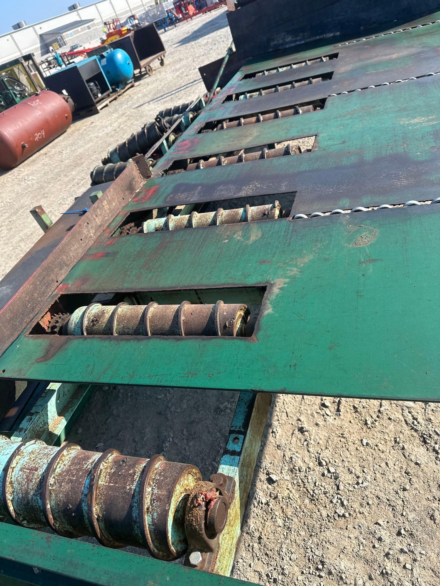 Rollcase 5' X 12' table w rollcase /skate rolls