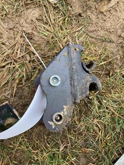 (INV567) New Unused Mini Excavator Quick Hitch Attachment