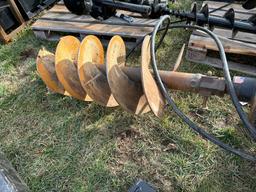 LOWE 750 CLASSIC HEAVY DUTY HYD. AUGER WITH 18" AUGER