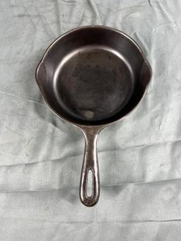 Griswold No. 4 Small Block Logo Cast Iron Skillet
