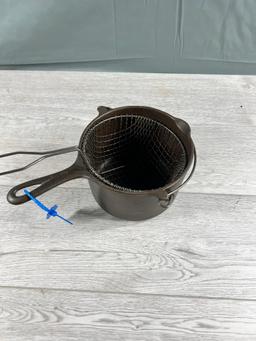 Griswold no. 1003 Deep Fat Fryer w/ basket