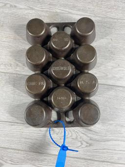 Griswold 948 Muffin Pan