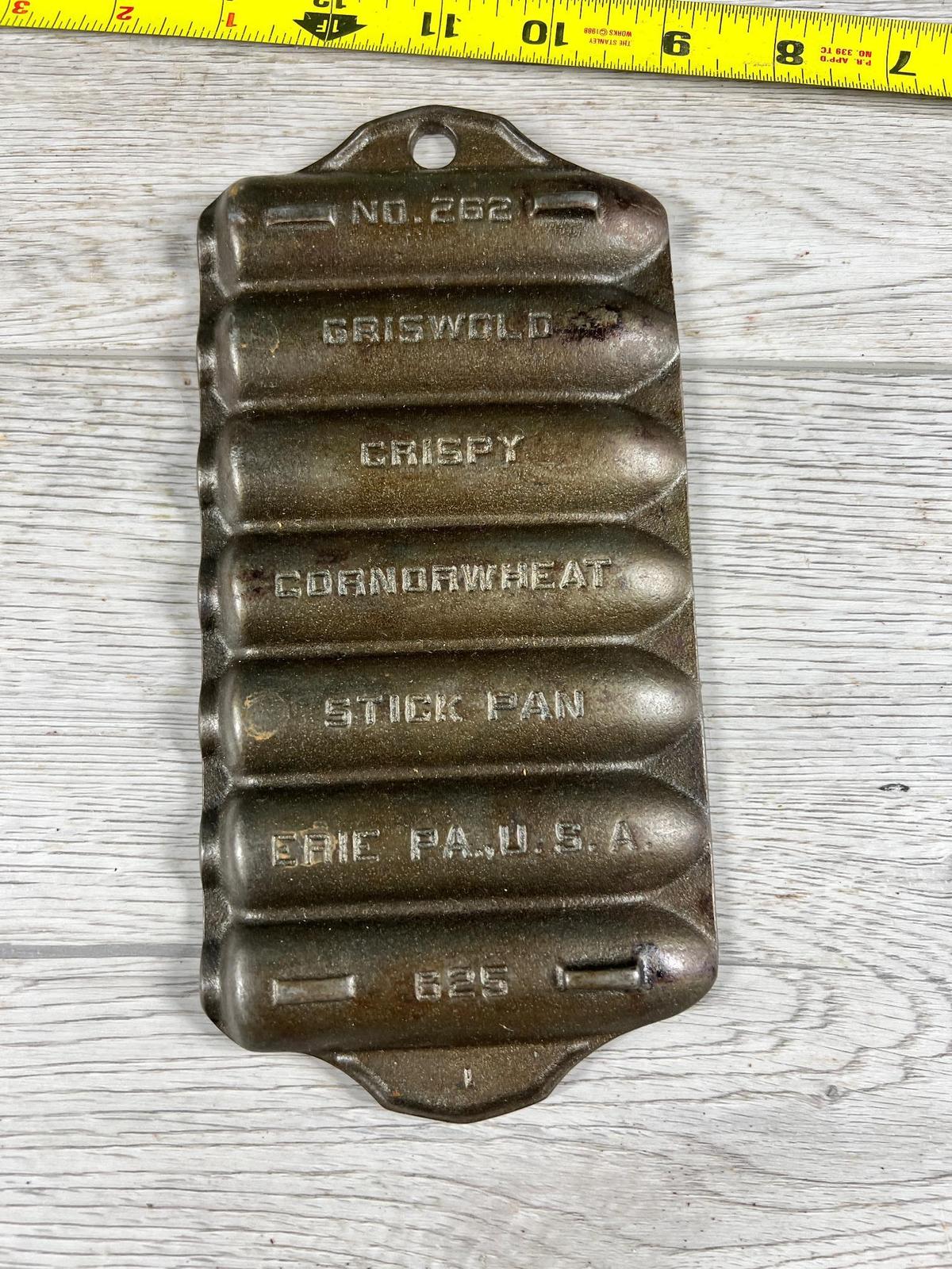 Griswold No. 262 Corn or Wheat Stick Pan