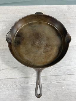 Griswold No. 14 Large Block Logo Cast Iron Skillet w/ heat ring