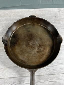 Griswold No. 14 Large Block Logo Cast Iron Skillet w/ heat ring