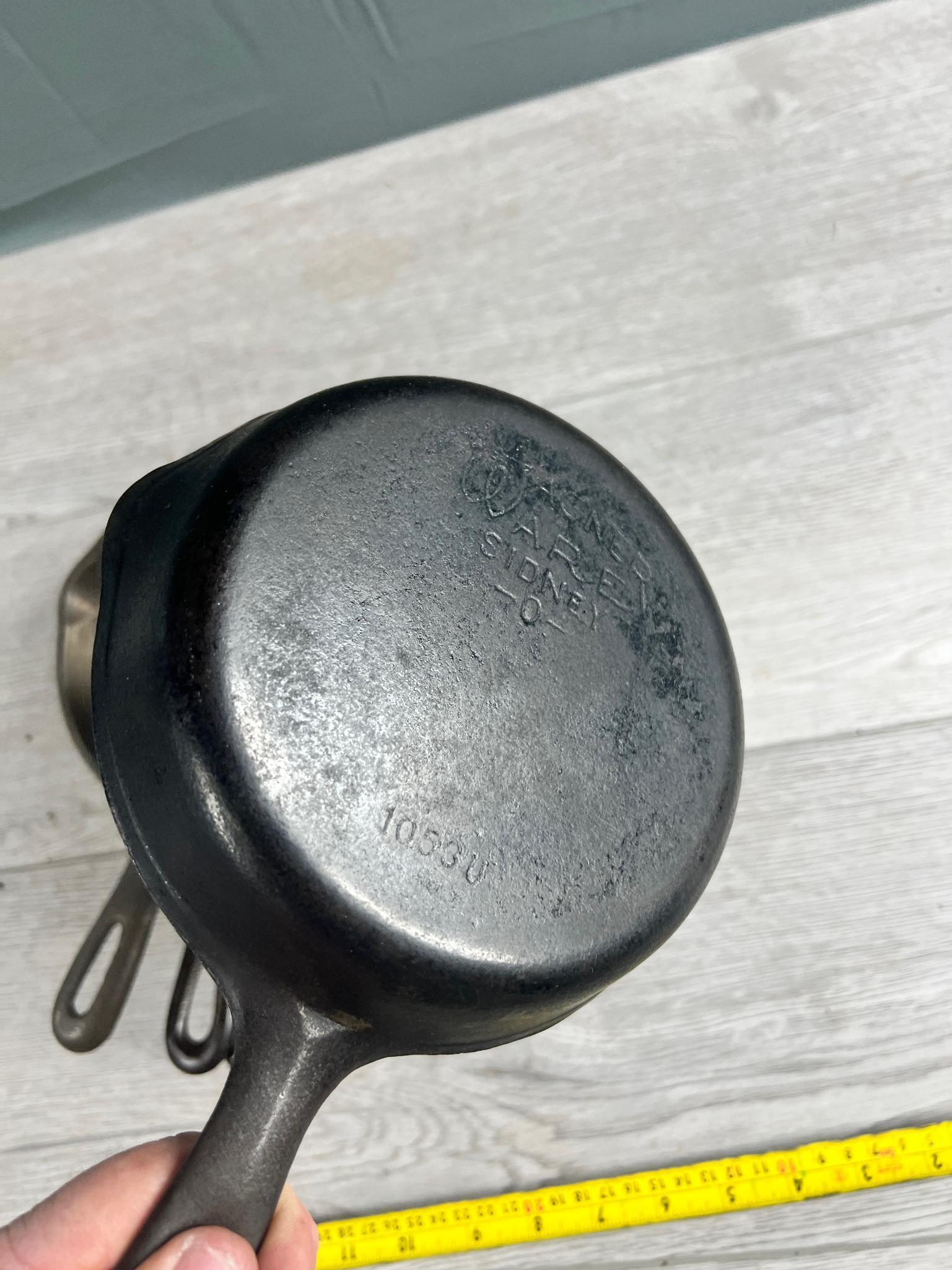 4- Wagner no. 3 Cast Iron Skillets