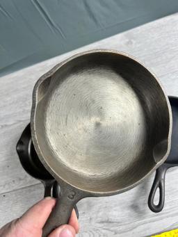 4- Wagner no. 3 Cast Iron Skillets