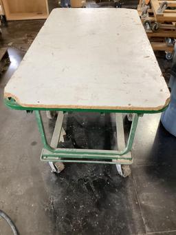 32" X 61" Cart
