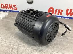 7 Hp 230 Volt 3 Phase Induction Electric Motor, 3450 rpm