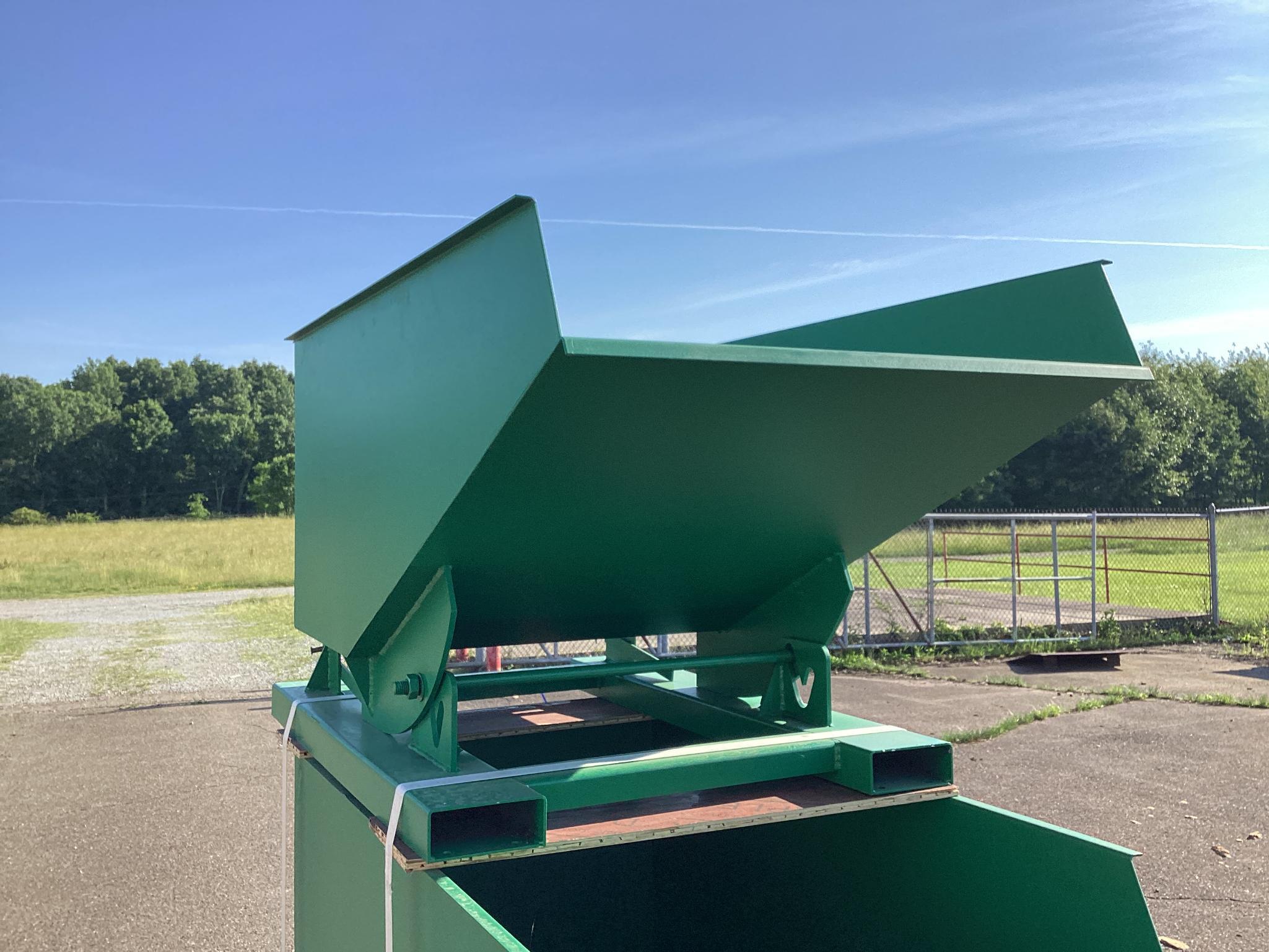 (Inv.184) New Unused EINGP Model TG50 Self Dumping Hopper, 0.5 Cubic Yard
