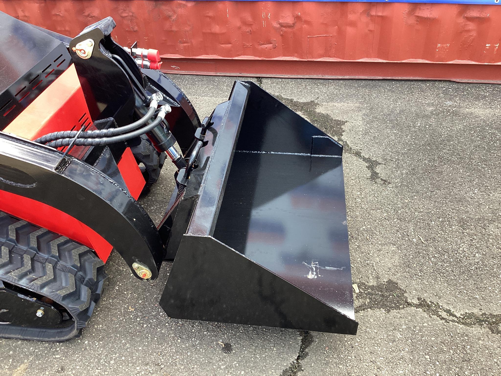 (Inv.99) New Unused Diggit Model SCL850 Tracked Skid Loader with Auxiliary Hydraulics