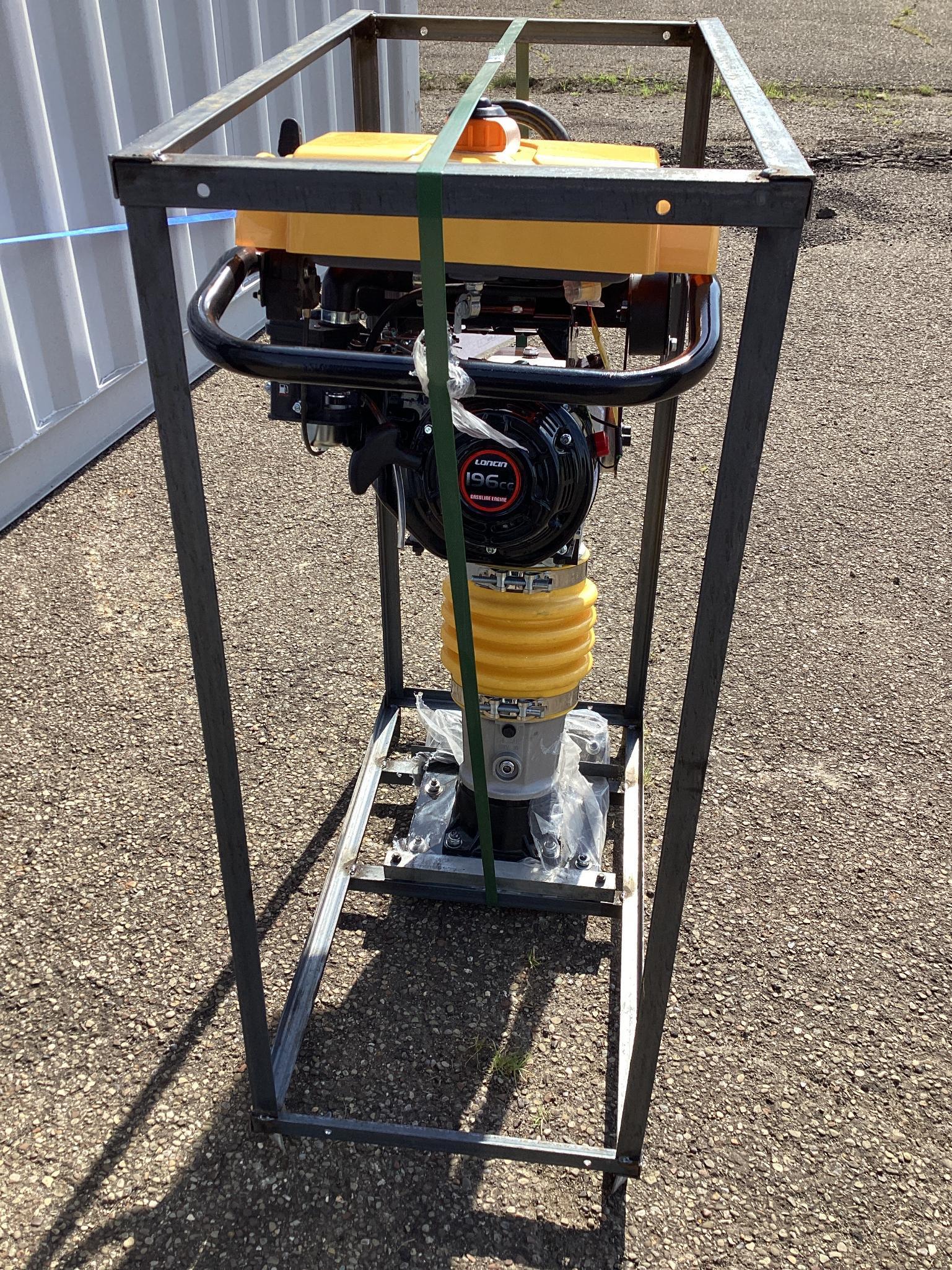New Unused Fland Model FL80 Jumping Jack Tamper, 4 Hp Gas Engine